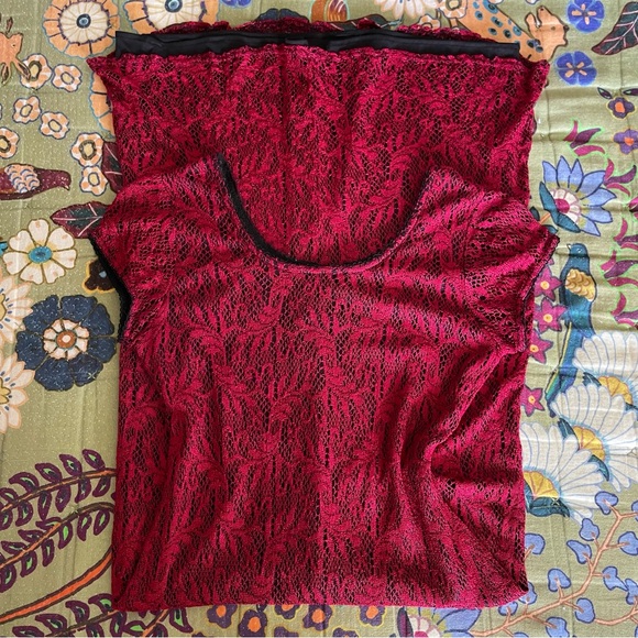 Vintage C.J. Elliot Crochet Lace Red Short-Sleeve Midi Dress Size 8 - Picture 3 of 9